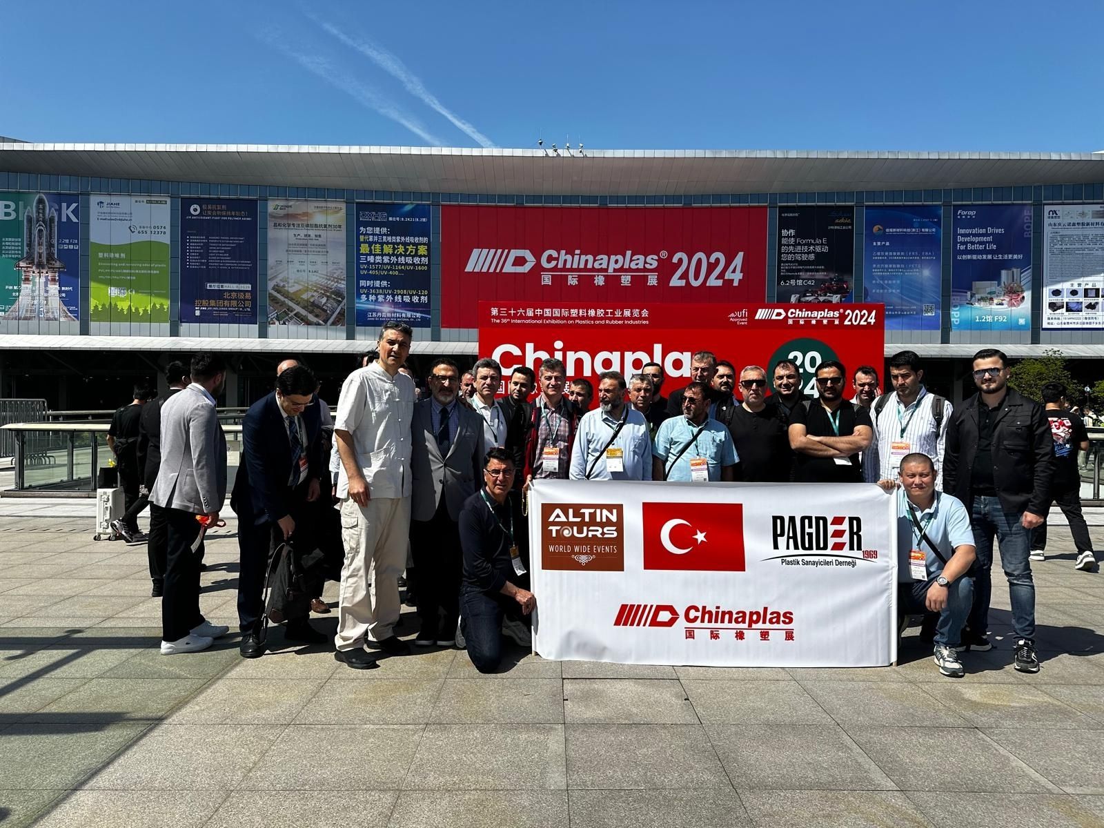 Çin Fuarları Altın Tours PAGDER Chinaplas Fuarı Fuar Ara