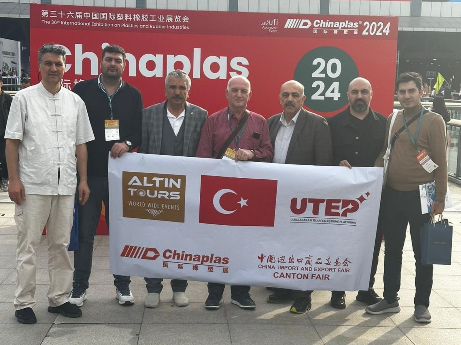 Çin Fuarları Altın Tours UTEP Canton ve Chinaplas Fuarı Fuar Ara